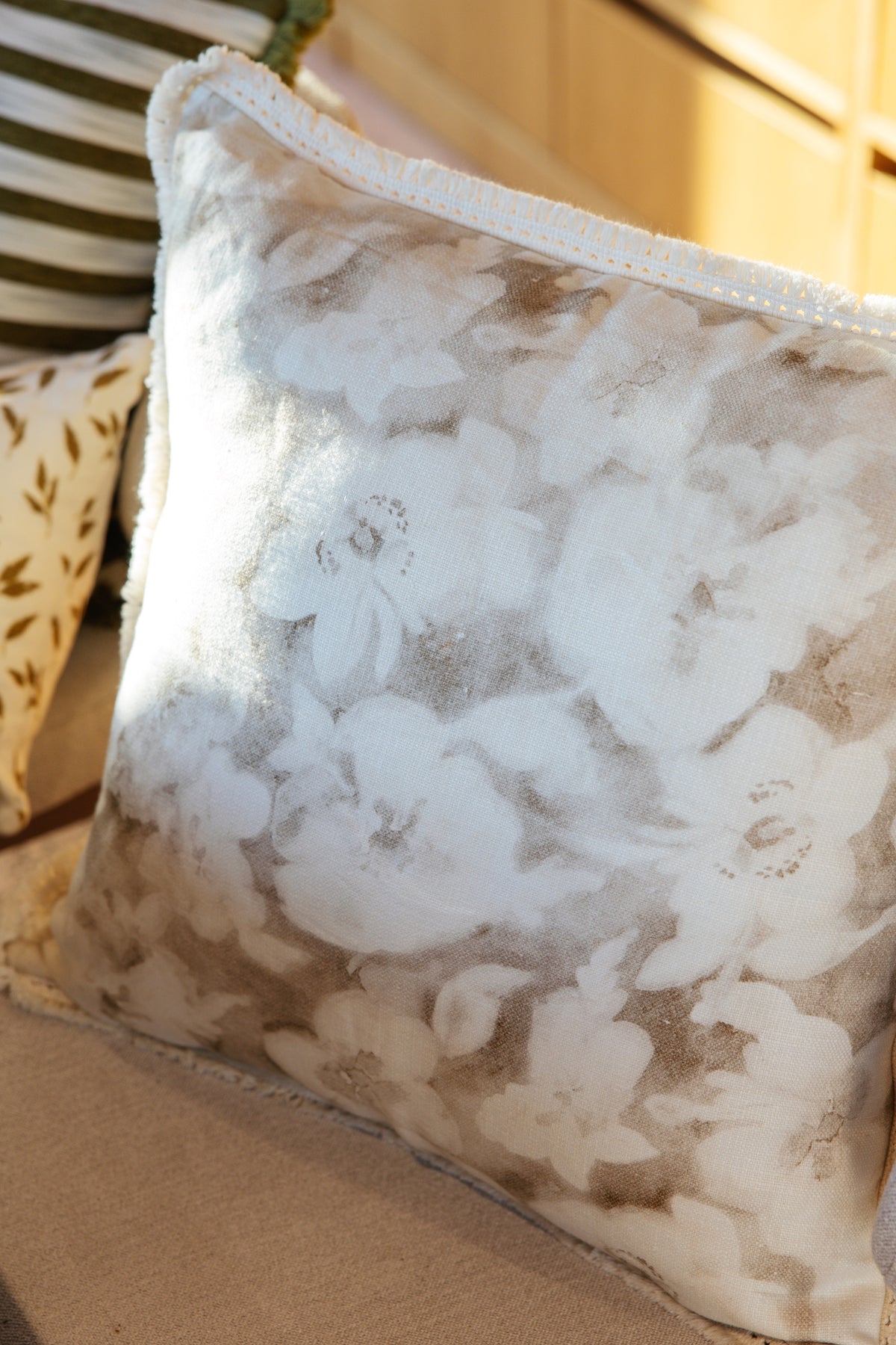 FLORAISON GARDEN BEIGE %100 50X50 KETEN KIRLENT KILIFI
