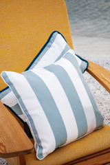 MARINE STRIPE AQUA BEYAZ BİYELİ 45X45 KIRLENT KILIFI